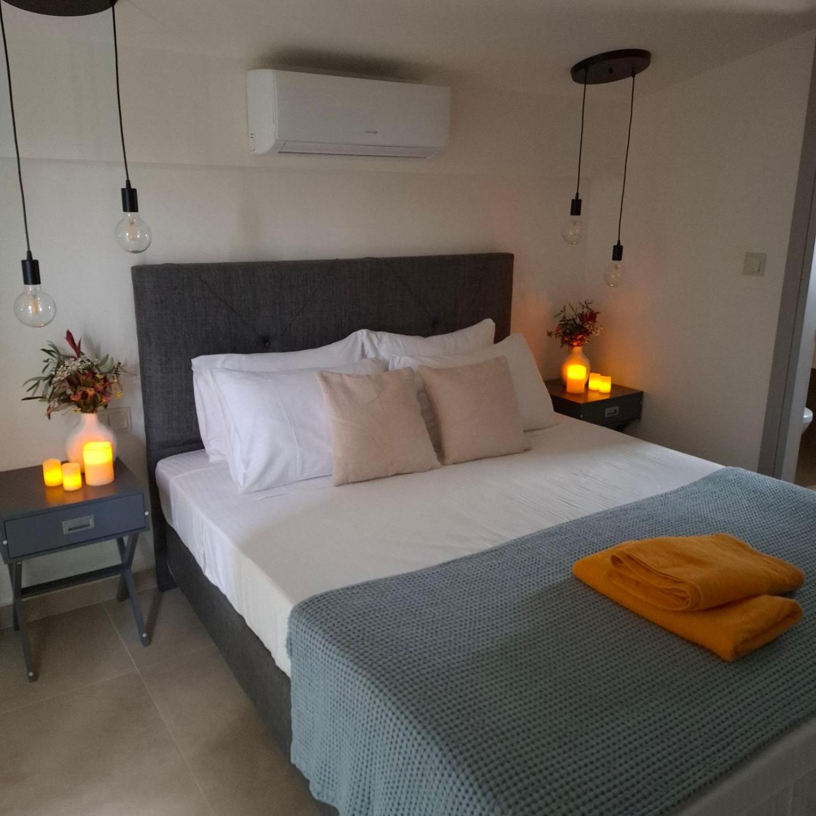 Villas Epta Karpi Complex Of 7 Luxury Villas Skriperon Экстерьер фото